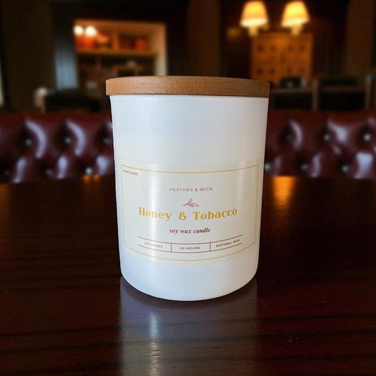 Honey & Tobacco Soy Wax Candle 220g